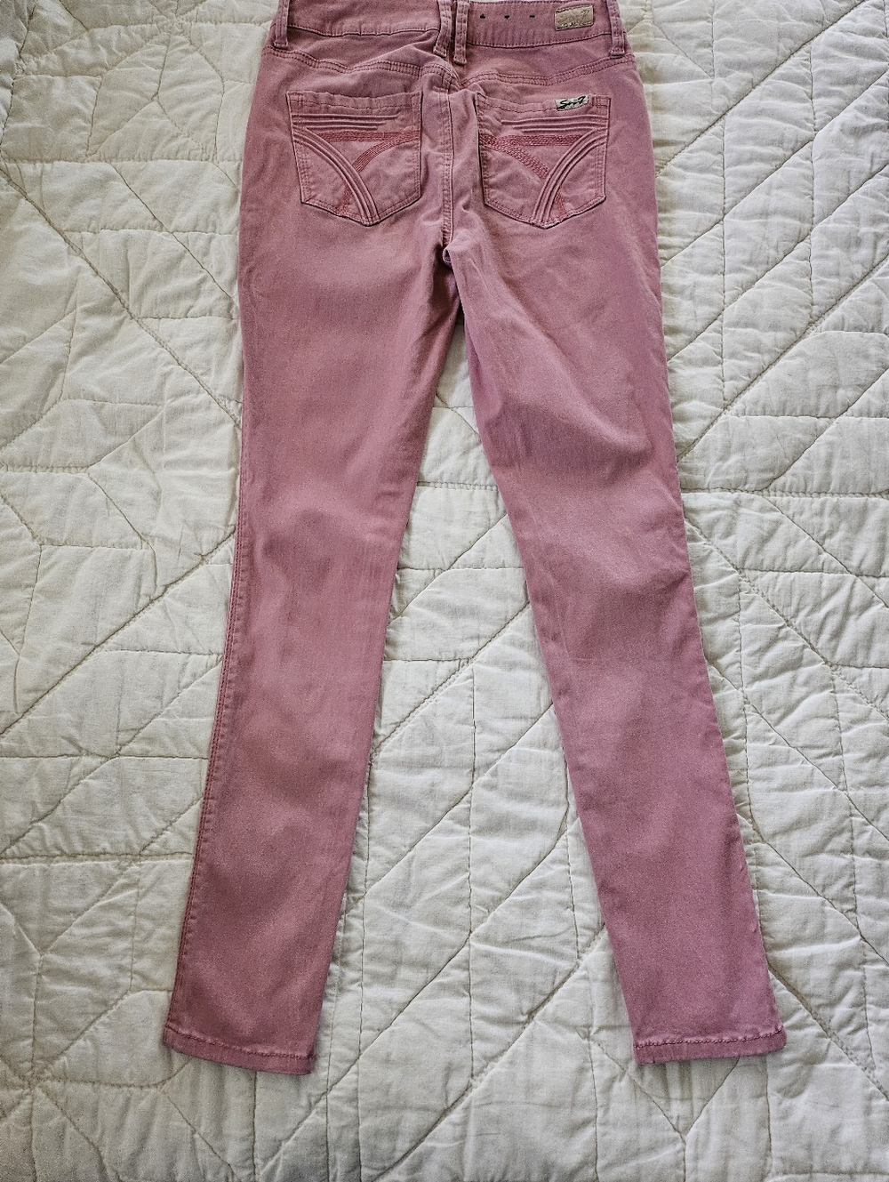 Seven7 High Rise Skinny Fit- Dusty Rose - Size 4 - Picture 9 of 13